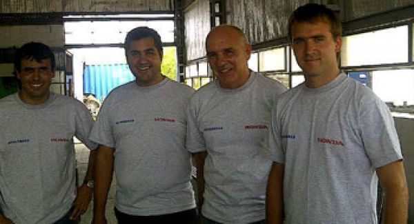 EQUIPO OFICIAL HONDA PETROBRAS